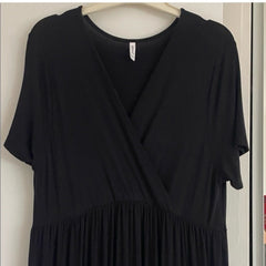 Xpenyo Maternity Maxi Wrap Dress. Size XL